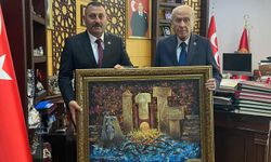 Mutlu Devlet Bahçeli'yi ziyaret etti