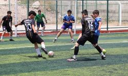 Okullar arası Futbol Turnuvası devam ediyor
