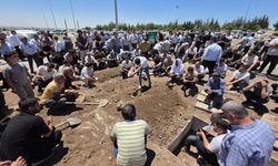 Mehmet Uzun gözyaşlarıyla toprağa verildi