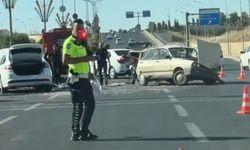 Karaköprü’de Feci Kaza! 4 araç birbirine girdi
