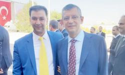 Urfa'da CHP'li eski Başkan Özgür Özel safına kaydı