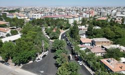 Siverek'in caddelerinde çalışmalar aralıksız sürüyor