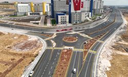 Büyükşehir, şehir hastanesi önünde ulaşımı güvenli hale getiriyor