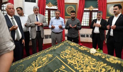 3 Peygamberin kabrini ziyaret ettiler
