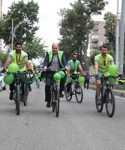 Başkan Gülpınar Yeşilaycılarla pedal çevirdi
