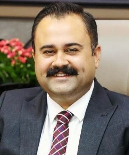 Başkan İnan belediye işçilerine büyük zam yaptı