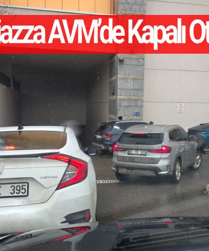 Memleketin akın ettiği AVM'de otopark krizi