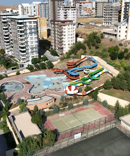 Karaköprü'deki yaşam parkının hali içler acısı!