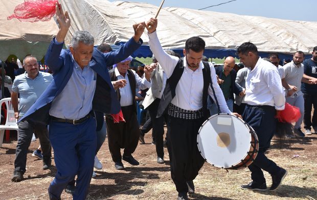 Siverek’te ilk kez düzenlenen aşiret festivalinde renkli görüntüler...