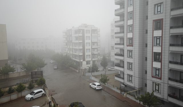 Urfa'da sağanak yağış devam ediyor