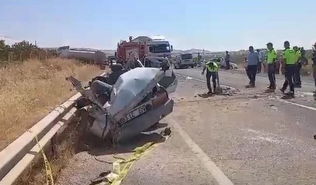 Urfa’da otomobil hurdaya döndü! Sürücü öldü