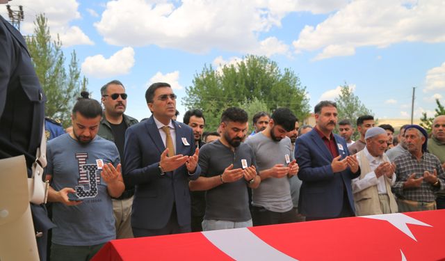 Emekli Bekçi Mahmut Kaya Son Yolculuğuna Uğurlandı