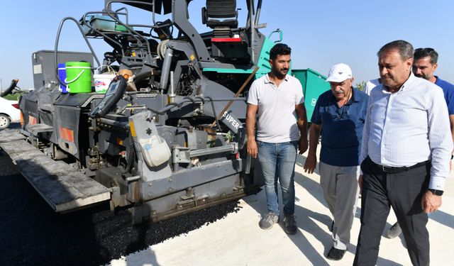 Vali Şıldak Akçakale yolunda incelemelerde bulundu