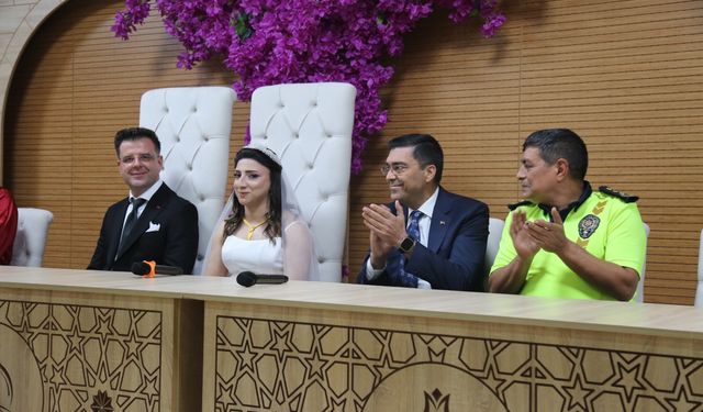 Urfa Emniyeti'nin mutlu günü: Müdür Aksoy şahitleri oldu