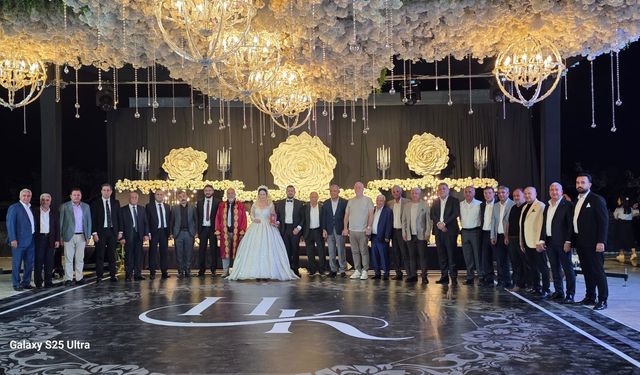 Özgün ve Oturakçı ailelerinin mutlu günü