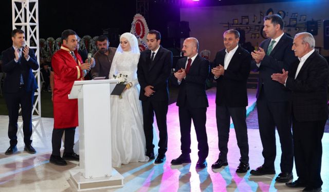 Halef ile Selef yıllar sonra yanyana geldi: nikah şahidi oldular