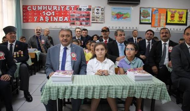 Urfa'da yüzbinlerce öğrenci ders başı yapacak