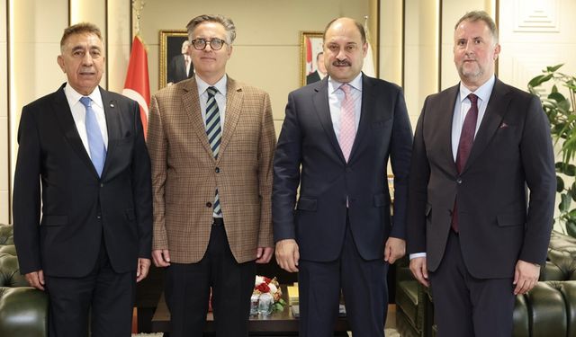 Romanya Büyükelçisi Başkan Gülpınar'ı ziyaret etti