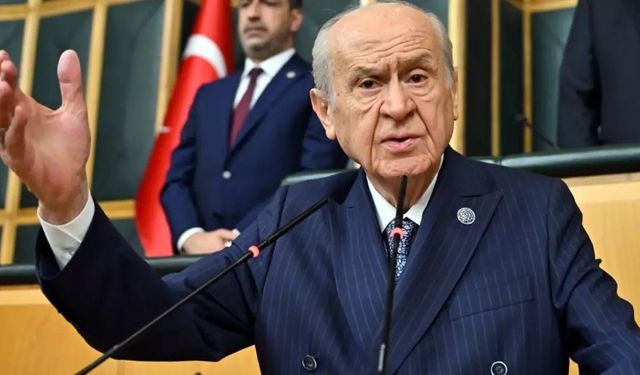MHP Lideri Bahçeli'nin sözleri grubu ayağa kaldırdı