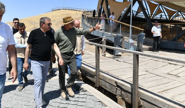 Göbeklitepe'ye ziyaretçi akınına uğradı