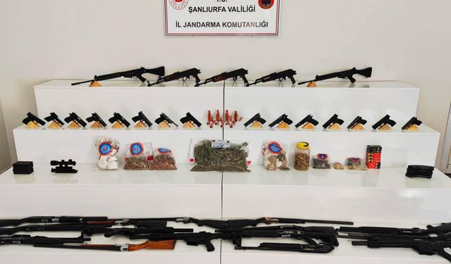 Şanlıurfa’da Jandarmadan Kaçakçılık ve Uyuşturucu Operasyonu: 9 Gözaltı