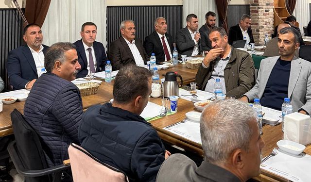 Urfa'da müteahhitler bir araya geldi