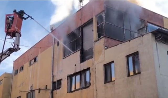 Şanlıurfa’da halı yıkama atölyesinde yangın!