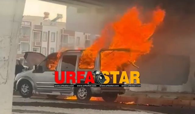 Şanlıurfa’da Seyir Halindeki Araç Alevlere Teslim Oldu