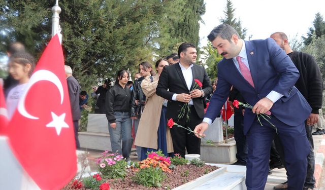Urfa Şehitliğinde anma töreni...