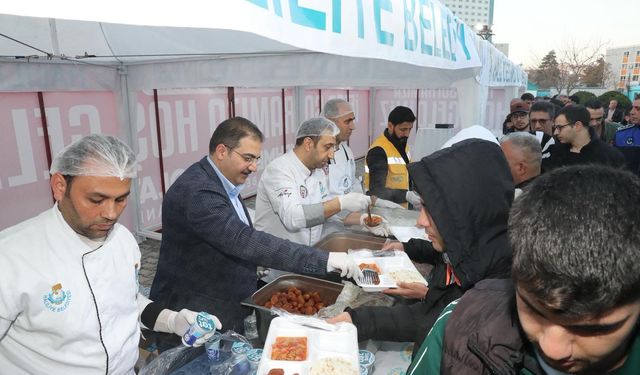 Canpolat, 'tek gayemiz vatandaşın gönlüne dokunmak'