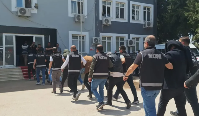 Halfeti’de deprem etkisi yaratan operasyon: 29 tutuklama