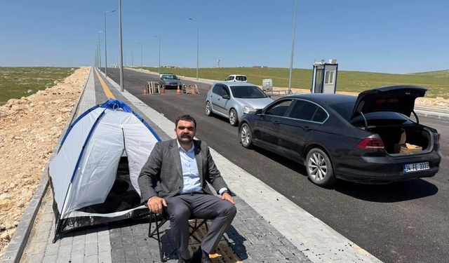 Bozova’da TOKİ krizi: CHP İlçe Başkanı Gül oturma eylemi başlattı