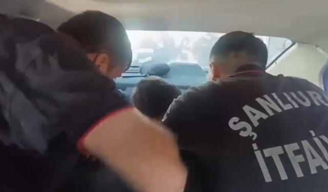 Ailesi iki saat boyunca aradı, bagajdan çıktı