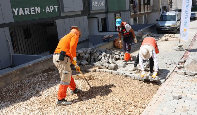 Fen işleri ekipleri Haliliye’nin dört bir yanında sahada