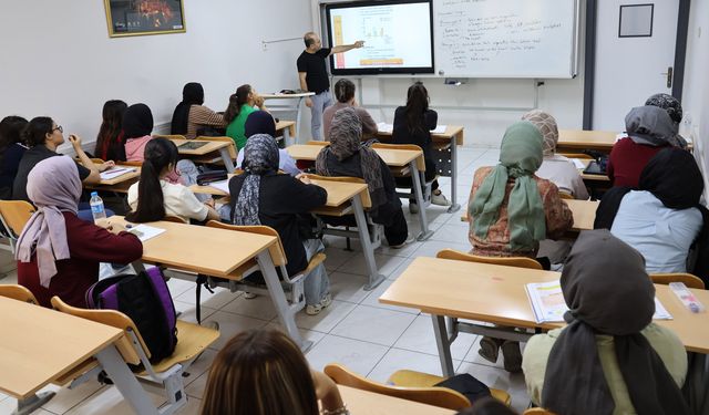 Haliliye’de üniversite adaylarına ücretsiz yaz kursu