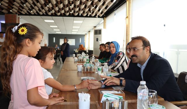 Büyükşehir’den yetim çocuklara kandil sürprizi