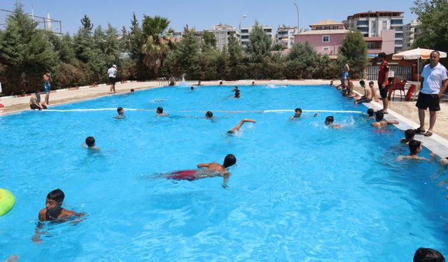 Büyükşehir'in havuzları dolup taşıyor