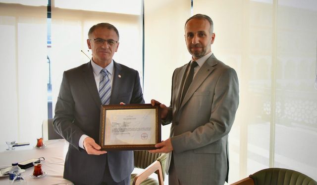 Şanlıurfa İl Müftüsüne Van’da Veda Yemeği
