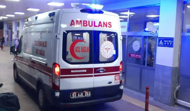 Akçakale’de motosiklet kazası: 3 çocuk hastanelik oldu