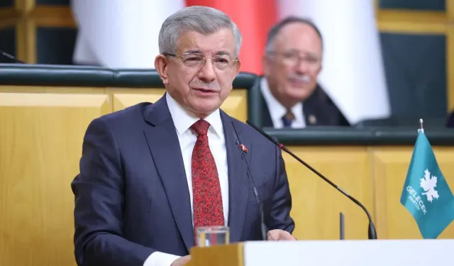 Davutoğlu Hakkında “Cumhurbaşkanına Hakaret” Soruşturması