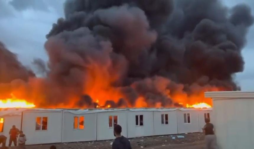 TOKİ Şantiyesinde Korkutan Yangın