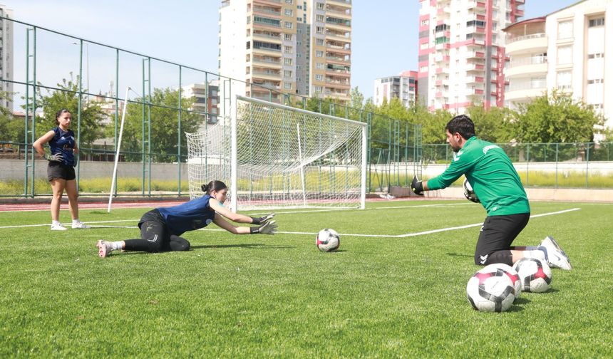 Siverek’te Kadın Futbolunun Yıldızları Zirvede