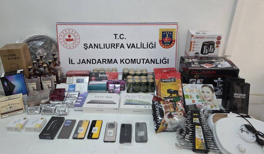 Suruç’ta Kaçakçılık Operasyonu: Çok Sayıda Kaçak Ürün Ele Geçirildi