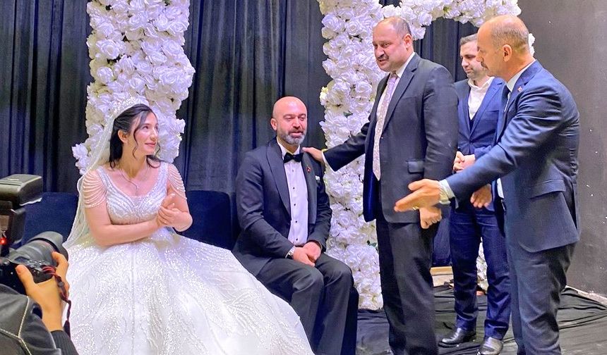 Başkan Gülpınar ve Yavuz, Şehit Ailesini Mutlu Günlerinde Yalnız Bırakmadı