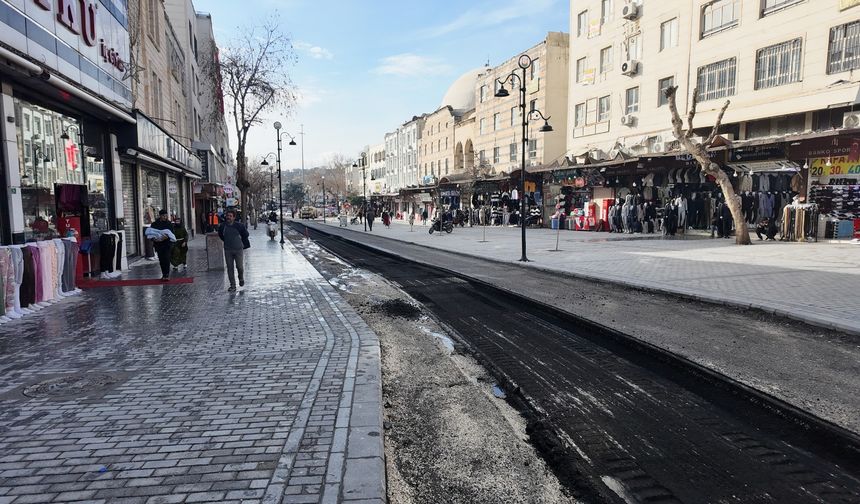 Divanyolu’nda asfalt hazırlığı başladı