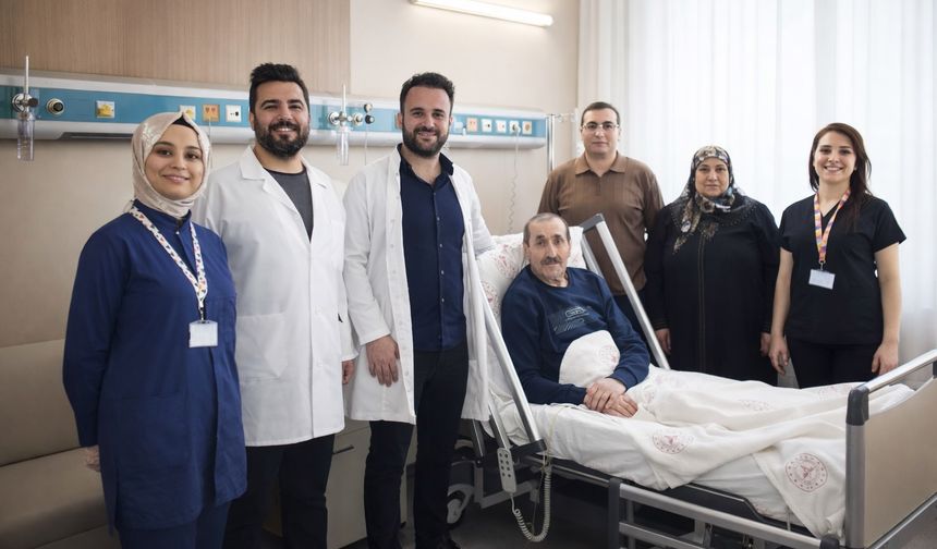 Şanlıurfa’da Bir İlk: Omuzdan Girilerek Kalp Kapakçığı Değiştirildi! SBÜ Şanlıurfa Mehmet Akif İnan Eğitim ve Araştırma
