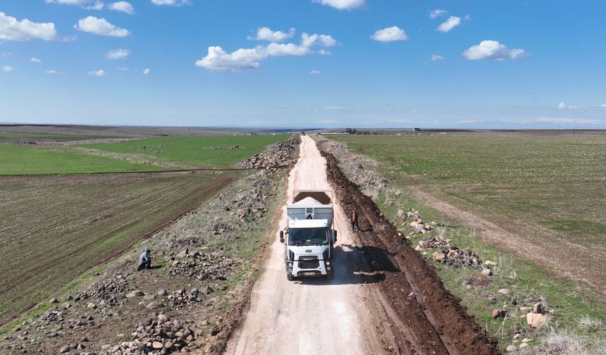 Büyükşehir, Siverek kırsalında yol konforunu arttırıyor
