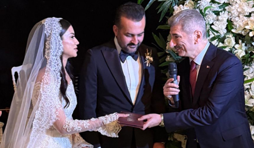 Kutluca dünya evine girdi