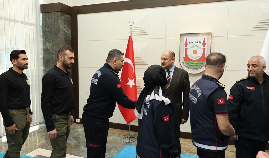 Başkan Gülpınar, personelle bayramlaştı! Önemli mesajlar verdi