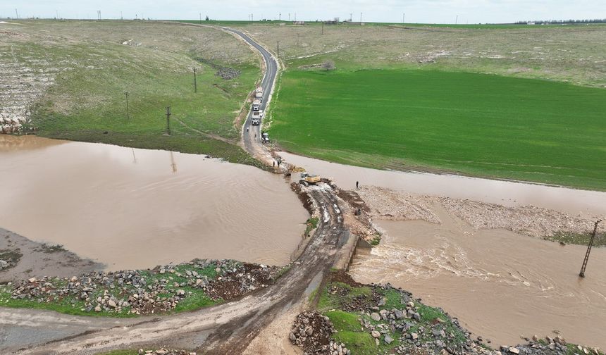 Büyükşehir, Viranşehir’de selin yaralarını sarıyor
